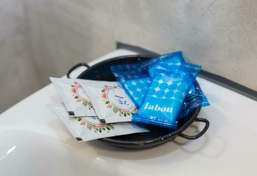 스탠다드 룸, Tomate Rooms