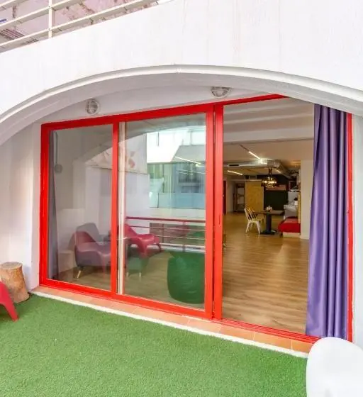 آپارتمان 1 خوابه با تراس, Tomate Rooms