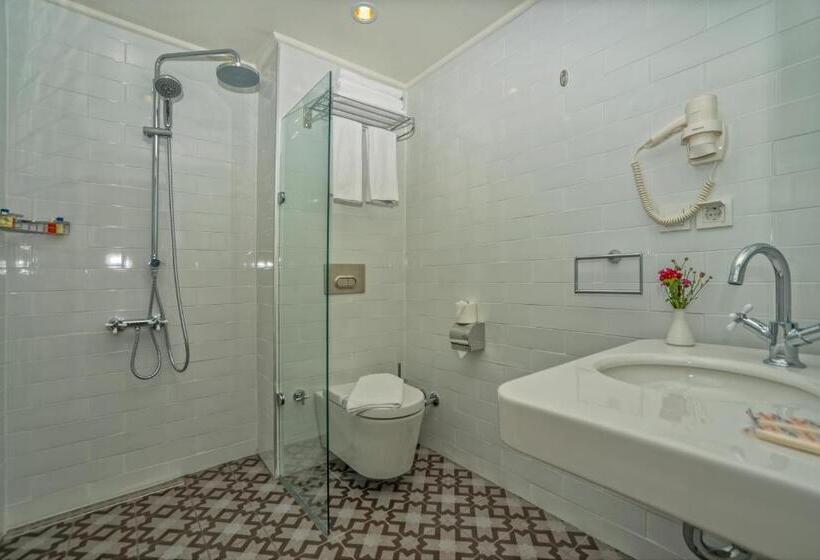 اتاق سوپریور, Argos