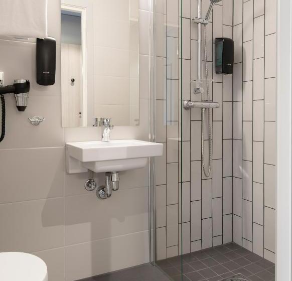 اتاق استاندارد یک نفره, Citybox Oslo