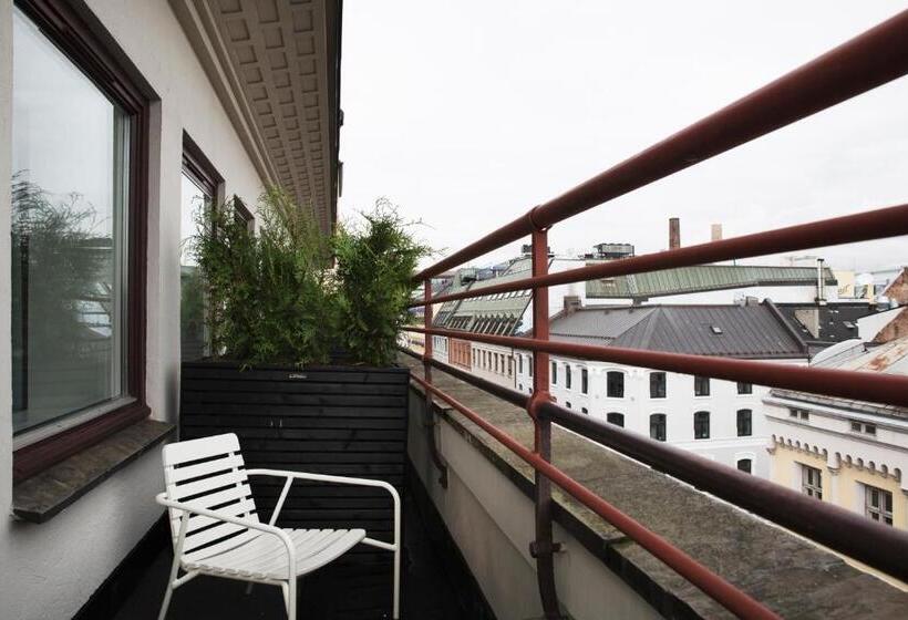 اتاق استاندارد یک تخته با بالکن, Citybox Oslo