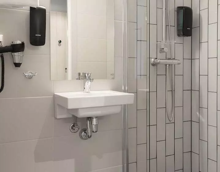 اتاق استاندارد یک نفره, Citybox Oslo