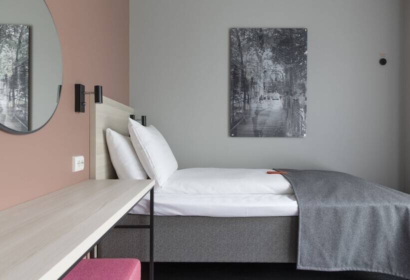 اتاق استاندارد یک تخته با بالکن, Citybox Oslo