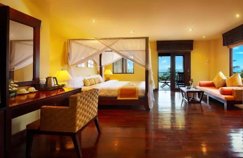 سوییت جونیور با چشم‌انداز دریا, Coral Cliff Beach Resort Samui   Sha Plus