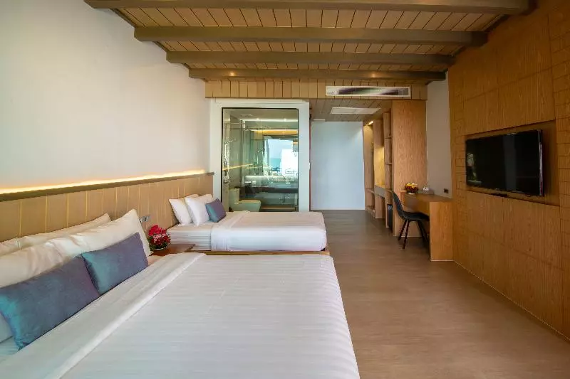 اتاق لوکس, Coral Cliff Beach Resort Samui   Sha Plus