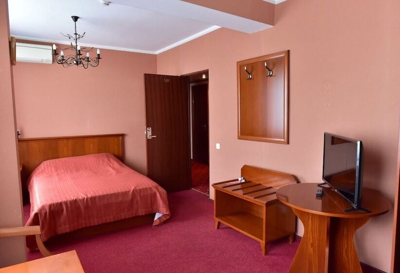 스탠다드 룸, Danilovskaya