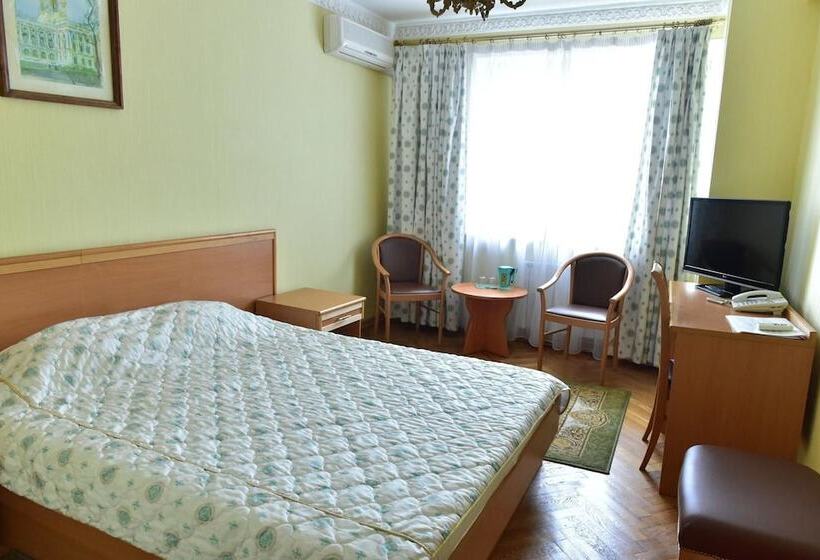 스탠다드 룸, Danilovskaya