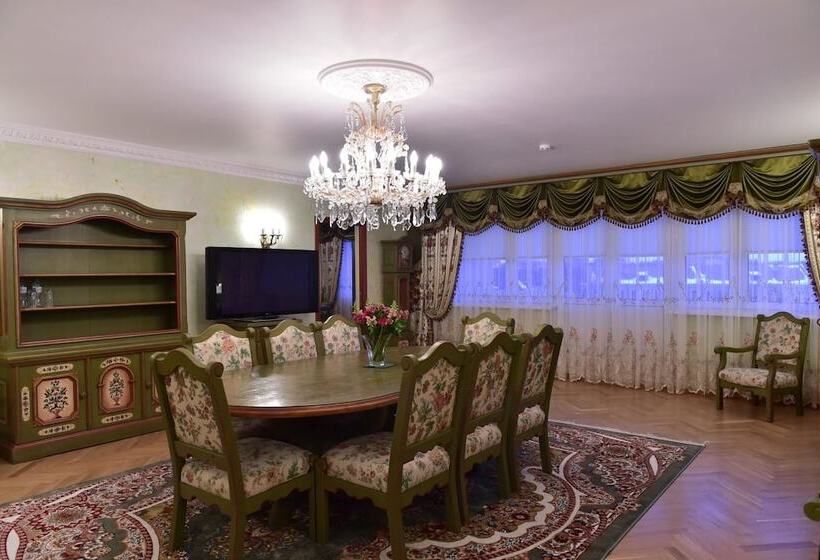 스위트, Danilovskaya