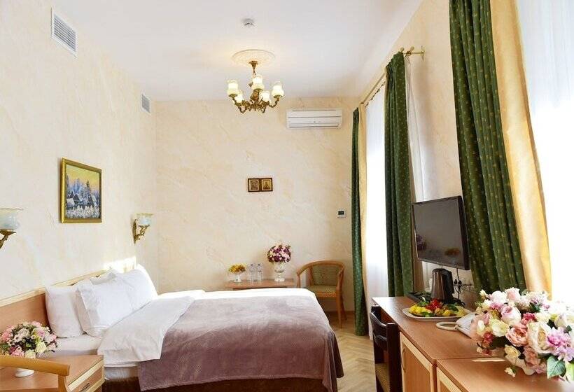 수피리어 룸, Danilovskaya