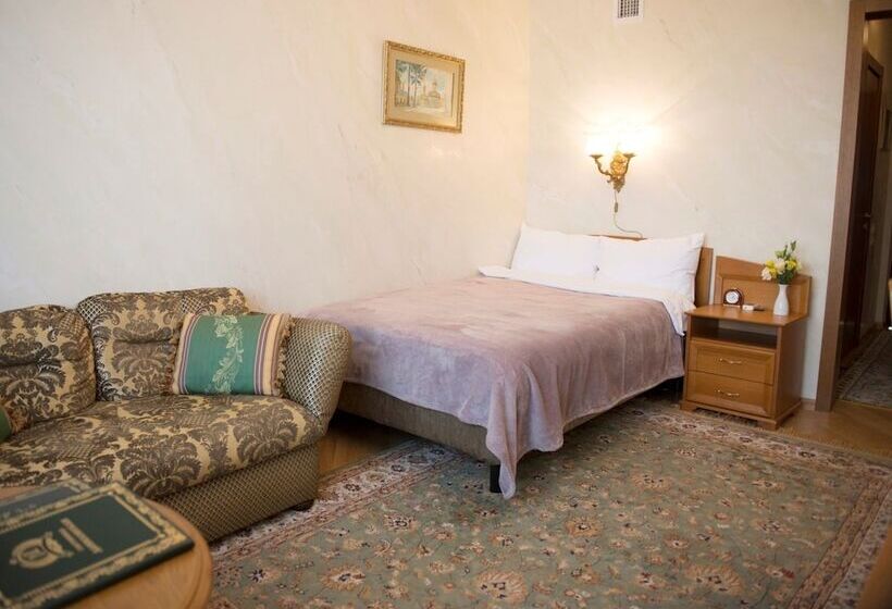 수피리어 싱글 룸, Danilovskaya