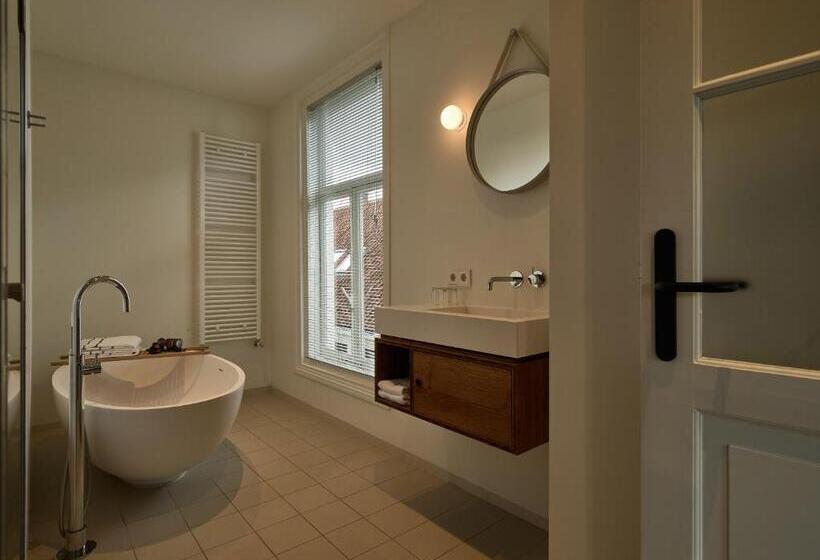 豪华房间, De Nederlanden, Restaurant & Boutique