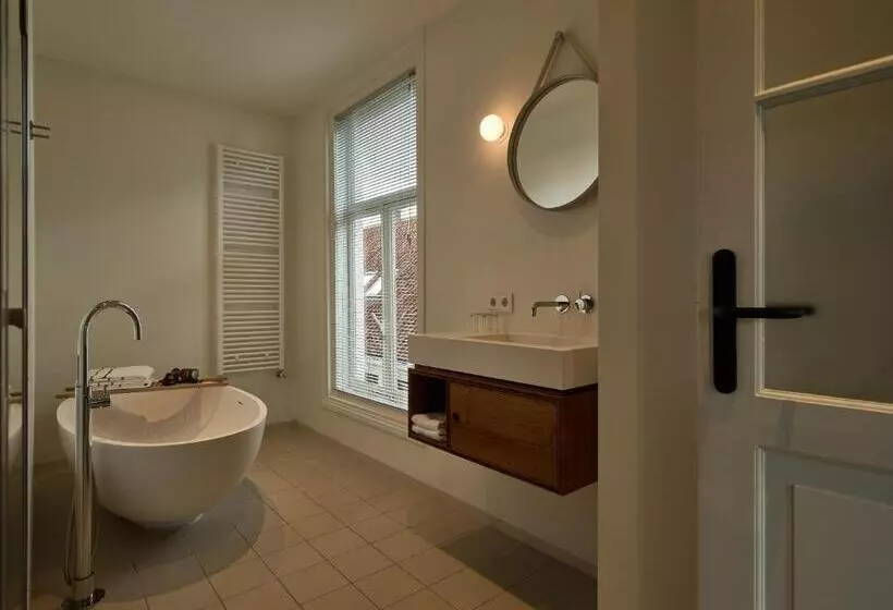 Deluxe Room, De Nederlanden, Restaurant & Boutique
