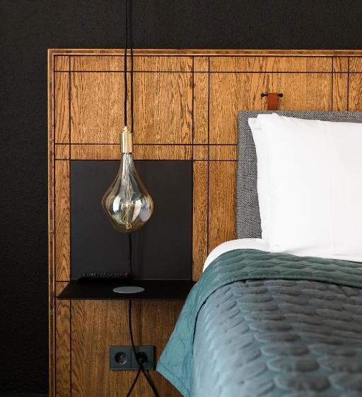 豪华房间, De Nederlanden, Restaurant & Boutique