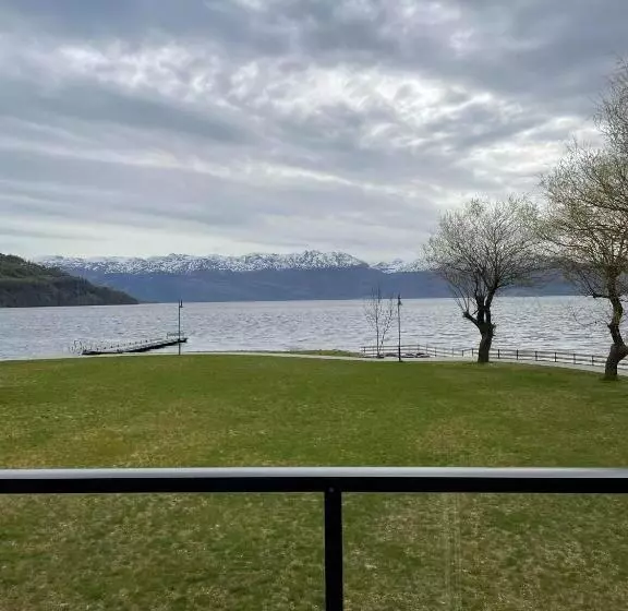 オーシャンビュースタンダードルーム, Hardangerfjord