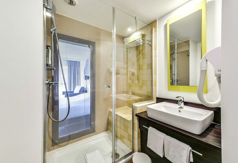 스탠다드 룸 더블 침대, Ibis Styles Nice Centre Port