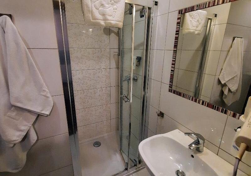 スタンダードルーム, Kazimierz