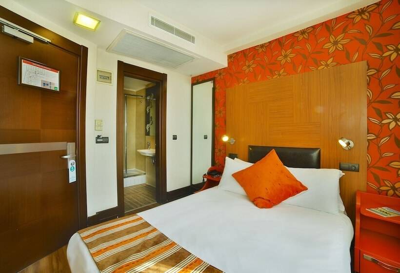 Superior Single Room, Konak Hotel Taksim