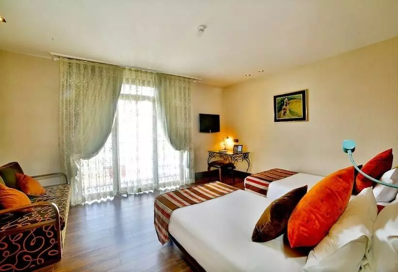 スーペリアトリプルルーム, Konak Hotel Taksim