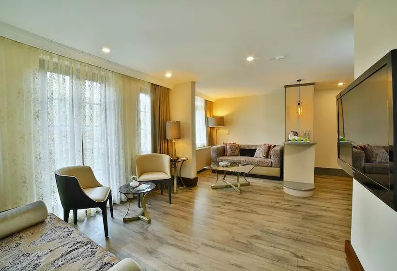 スイート, Konak Hotel Taksim