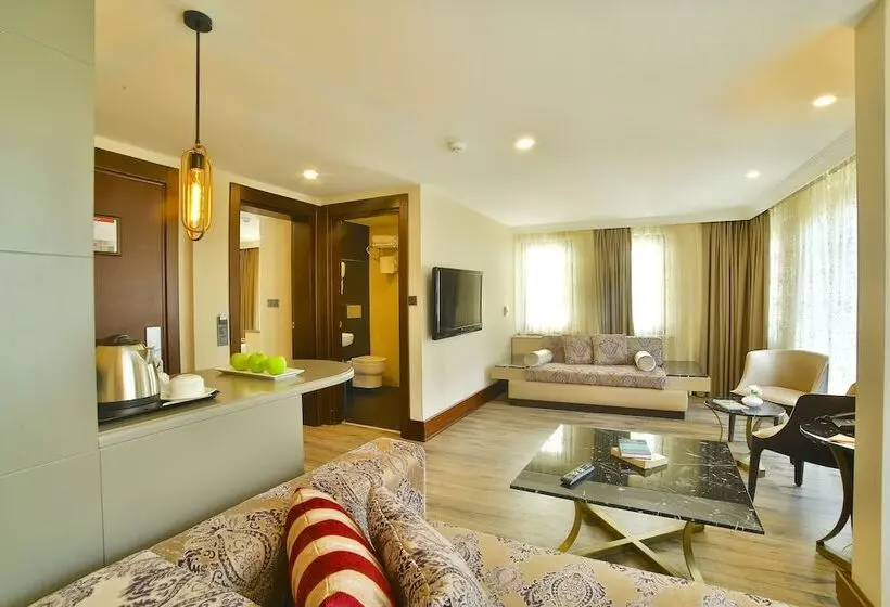 スイート, Konak Hotel Taksim