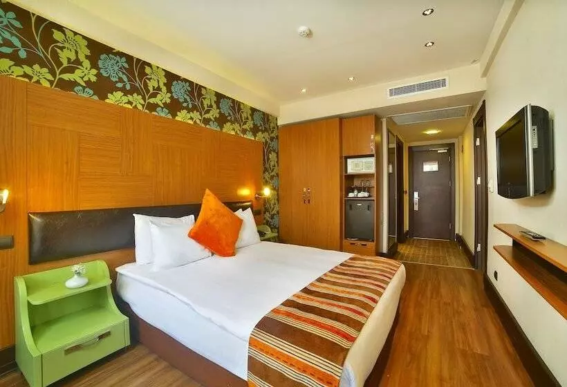 スイート（家族用）, Konak Hotel Taksim