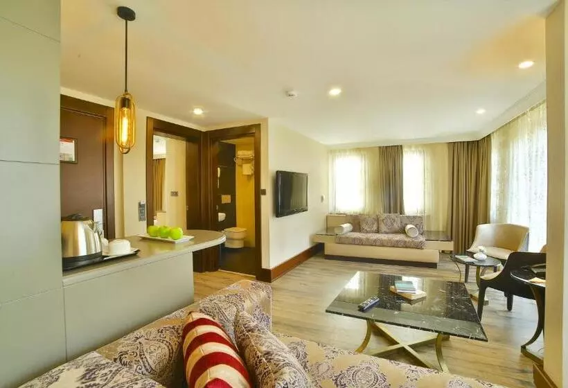 スイート, Konak Hotel Taksim