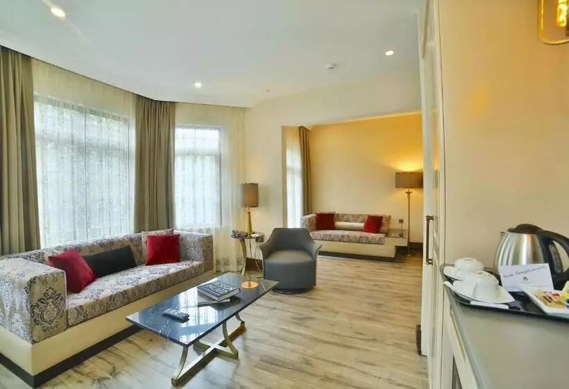 スイート, Konak Hotel Taksim