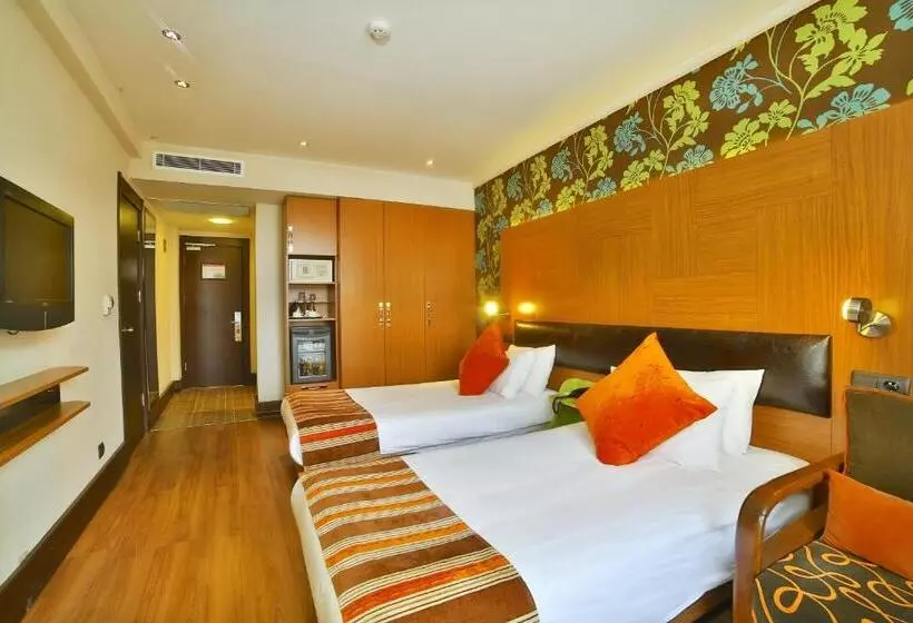 スイート（家族用）, Konak Hotel Taksim