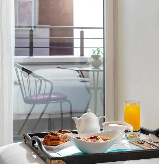 テラス付スーペリアルーム, Occidental Taksim