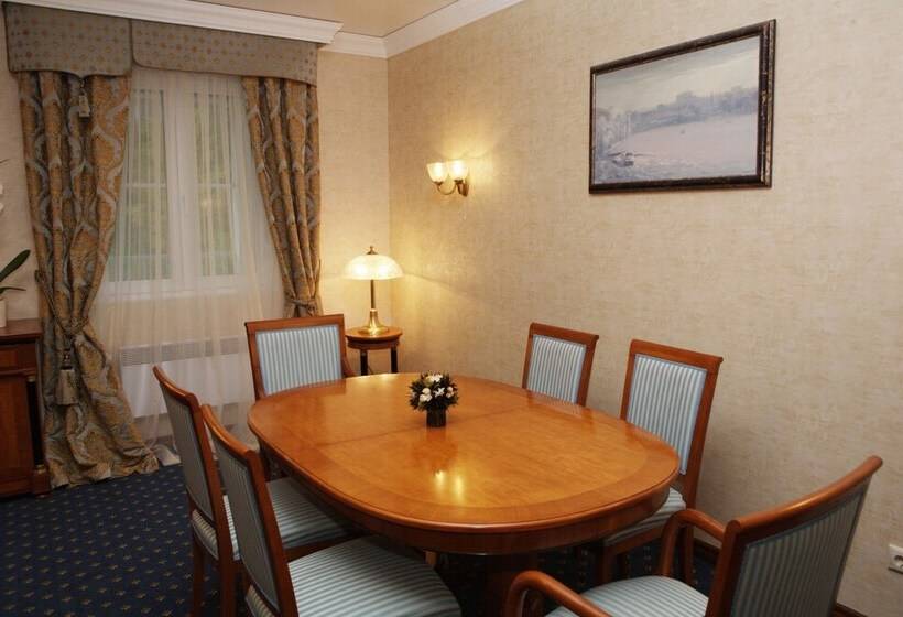 سوئیت پرزیدنت, Park