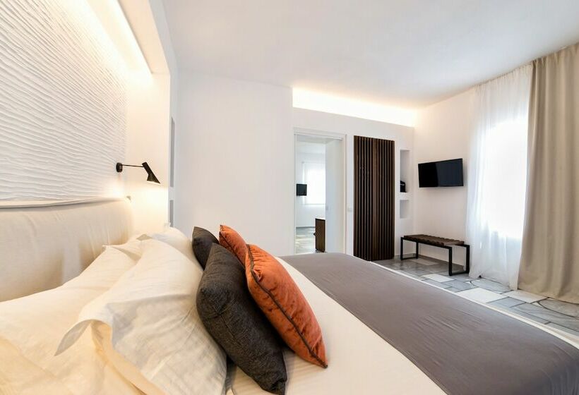 带海景的行政套房, Paros Agnanti Resort & Spa