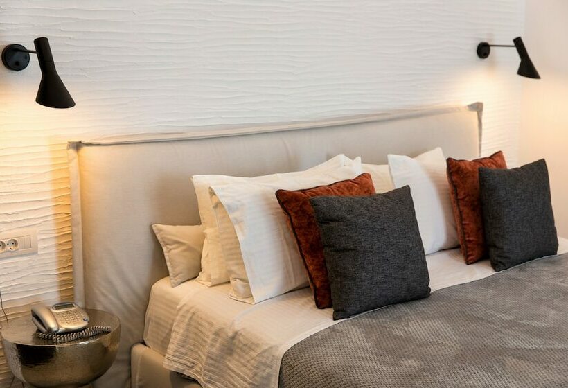 带海景的行政套房, Paros Agnanti Resort & Spa