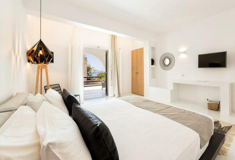 带海景高级家庭房间, Paros Agnanti Resort & Spa