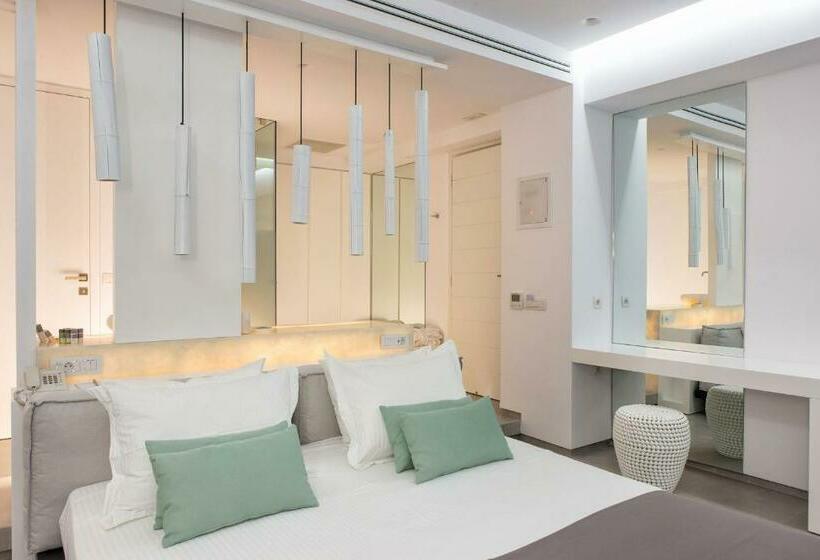 带海景的复工套房, Paros Agnanti Resort & Spa