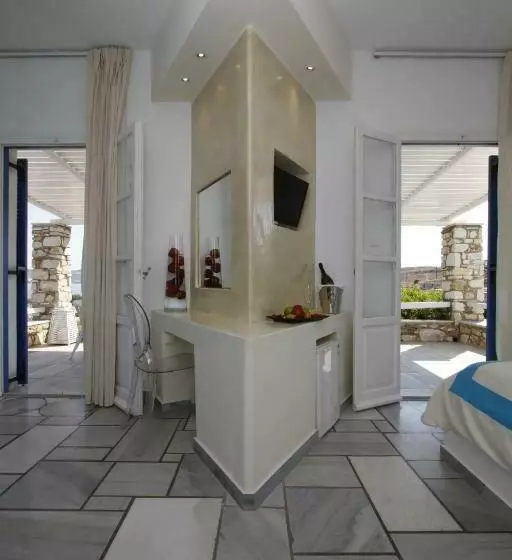 オーシャンビューのプレミアムルーム。, Paros Agnanti Resort & Spa