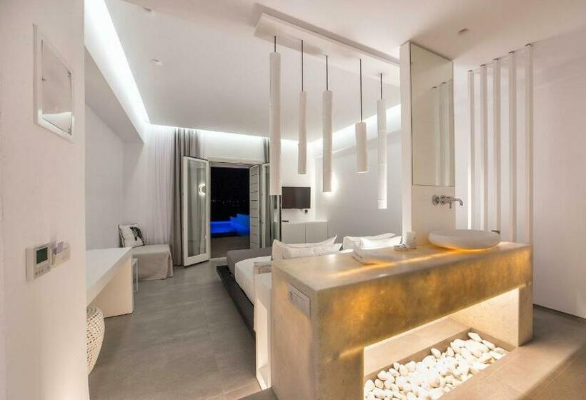 带海景的复工套房, Paros Agnanti Resort & Spa