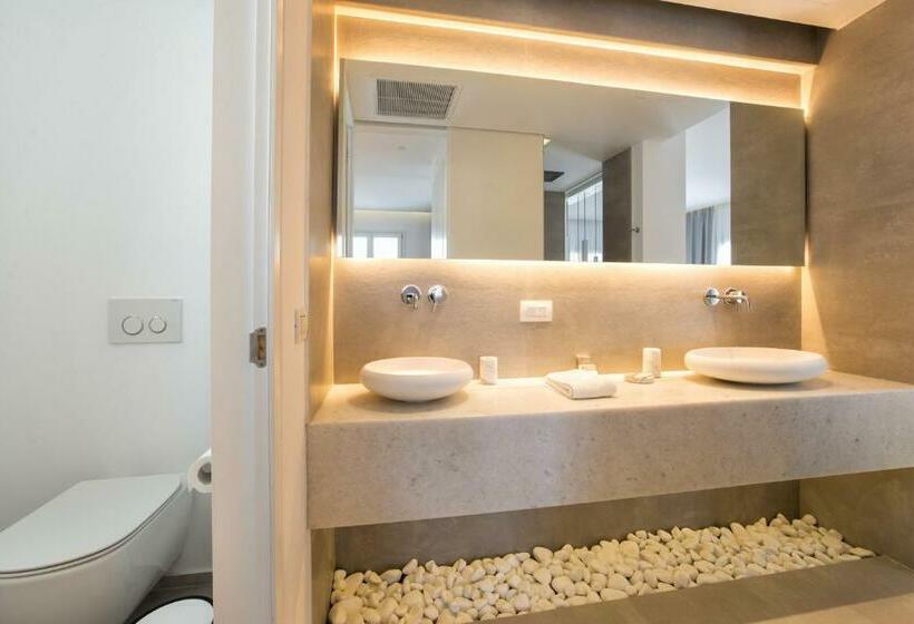 带海景的行政套房, Paros Agnanti Resort & Spa