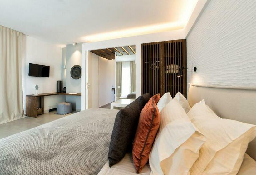 带海景的行政套房, Paros Agnanti Resort & Spa