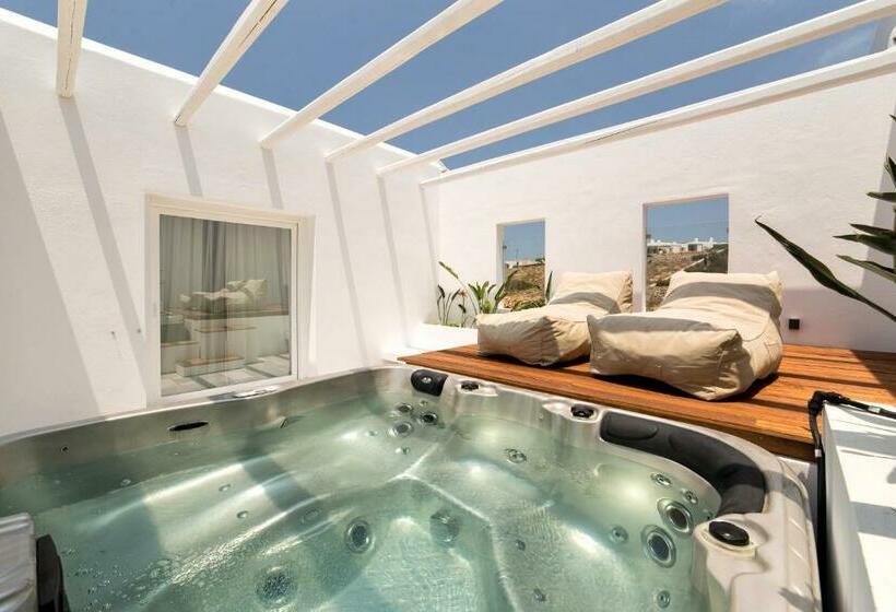 带海景的行政套房, Paros Agnanti Resort & Spa