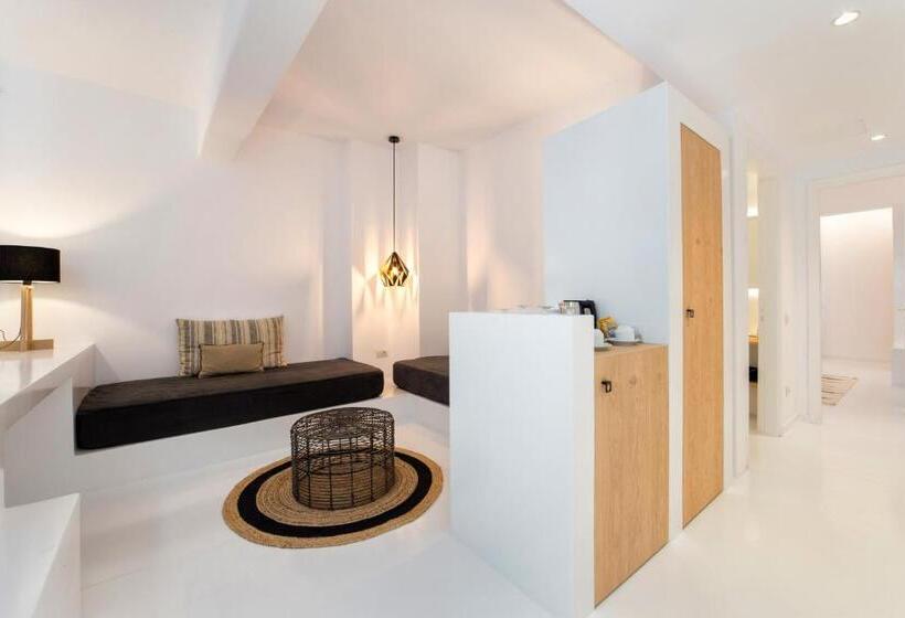 带海景高级家庭房间, Paros Agnanti Resort & Spa