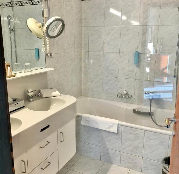 파노라믹 전망 주니어 스위트, Thermal Hotels & Walliser Alpentherme Leukerbad