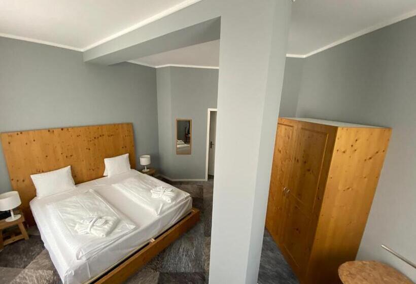 جناح سرير كينج, Thermal Hotels & Walliser Alpentherme Leukerbad