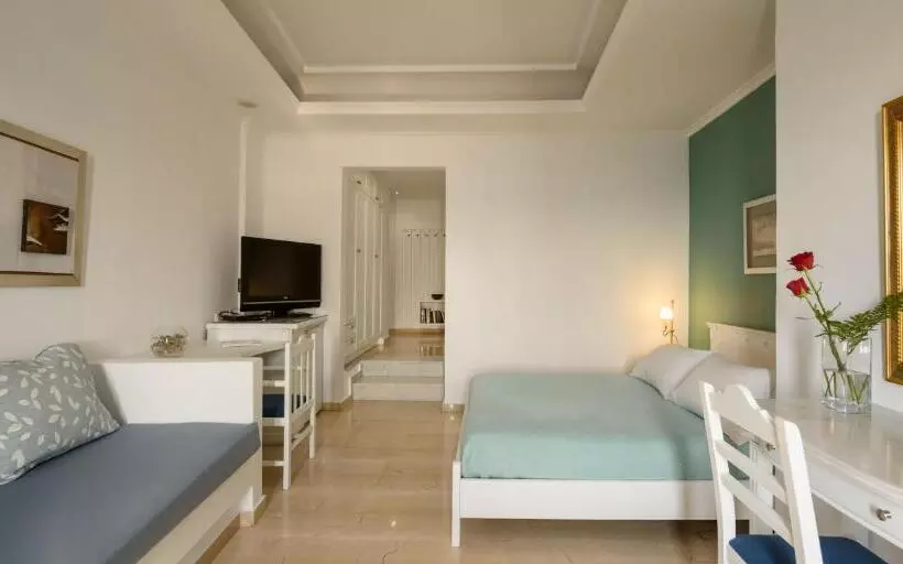 Standard Kolmen Hengen Huone Näkymä, Villa Renos