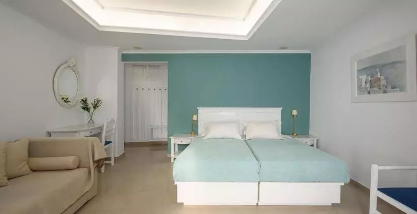 Standard Kolmen Hengen Huone Näkymä, Villa Renos