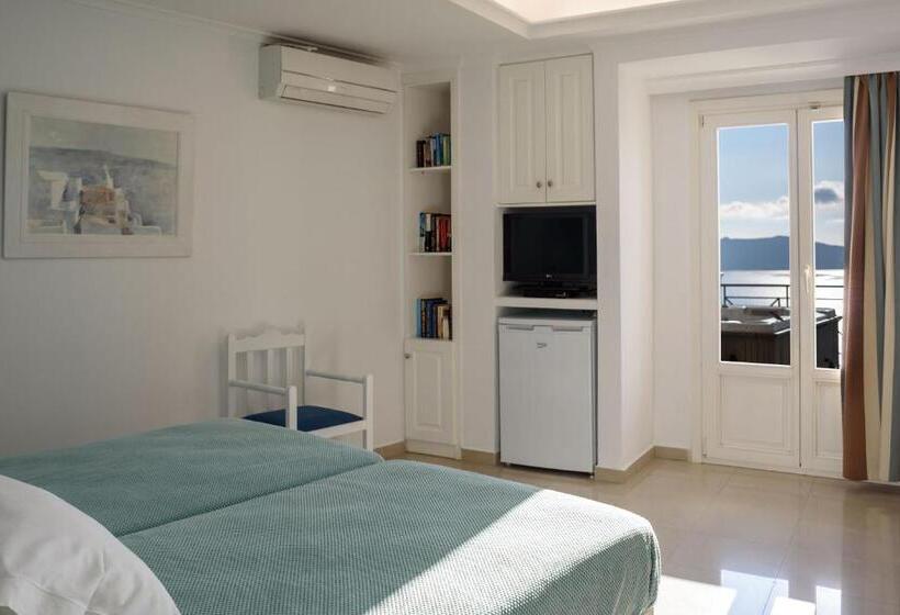 Трехместный Номер Стандарт с Видом, Villa Renos