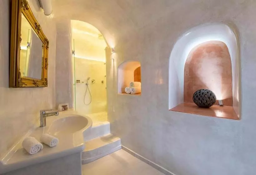 Juniorsviitti Näkymä, Villa Renos
