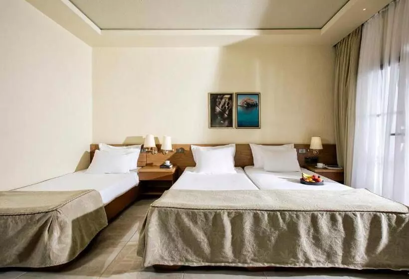 Perhehuone Vuoristonäkymä, Possidi Holidays Resort & Suite