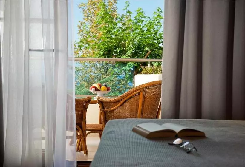 Sviitti Merinäkymä, Possidi Holidays Resort & Suite