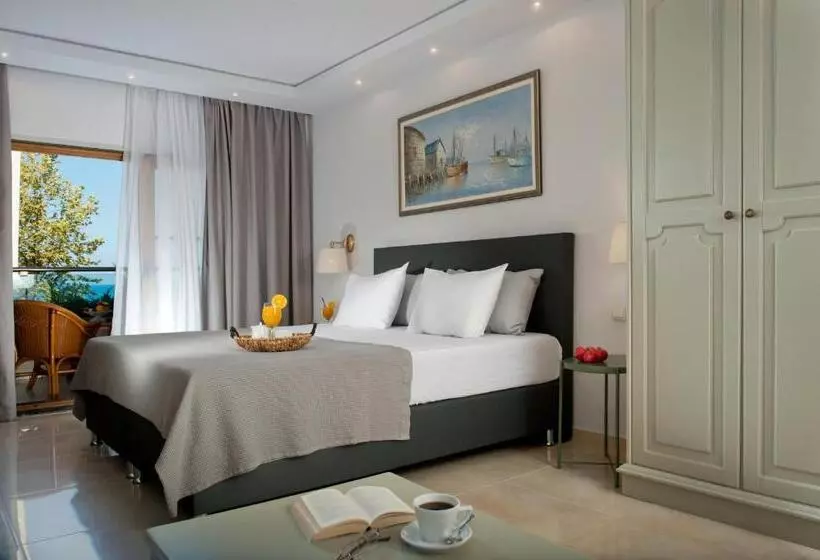 Sviitti Merinäkymä, Possidi Holidays Resort & Suite