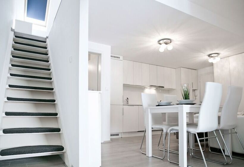 اتاق دوبلکس, Apartments Hiša Pod Gradom